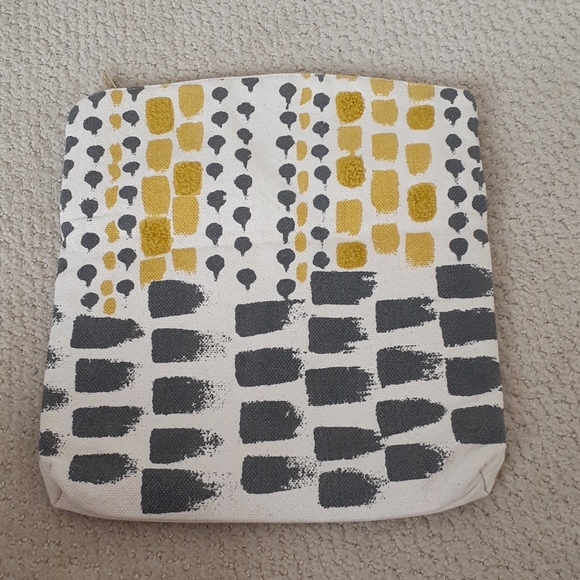 Foldover Zipper Pouch / Clutch - Picture 3 of 6